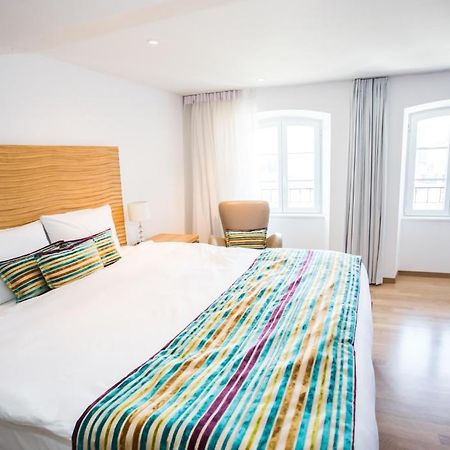 Guest House Le Charlot เวอเวย์ ภายนอก รูปภาพ